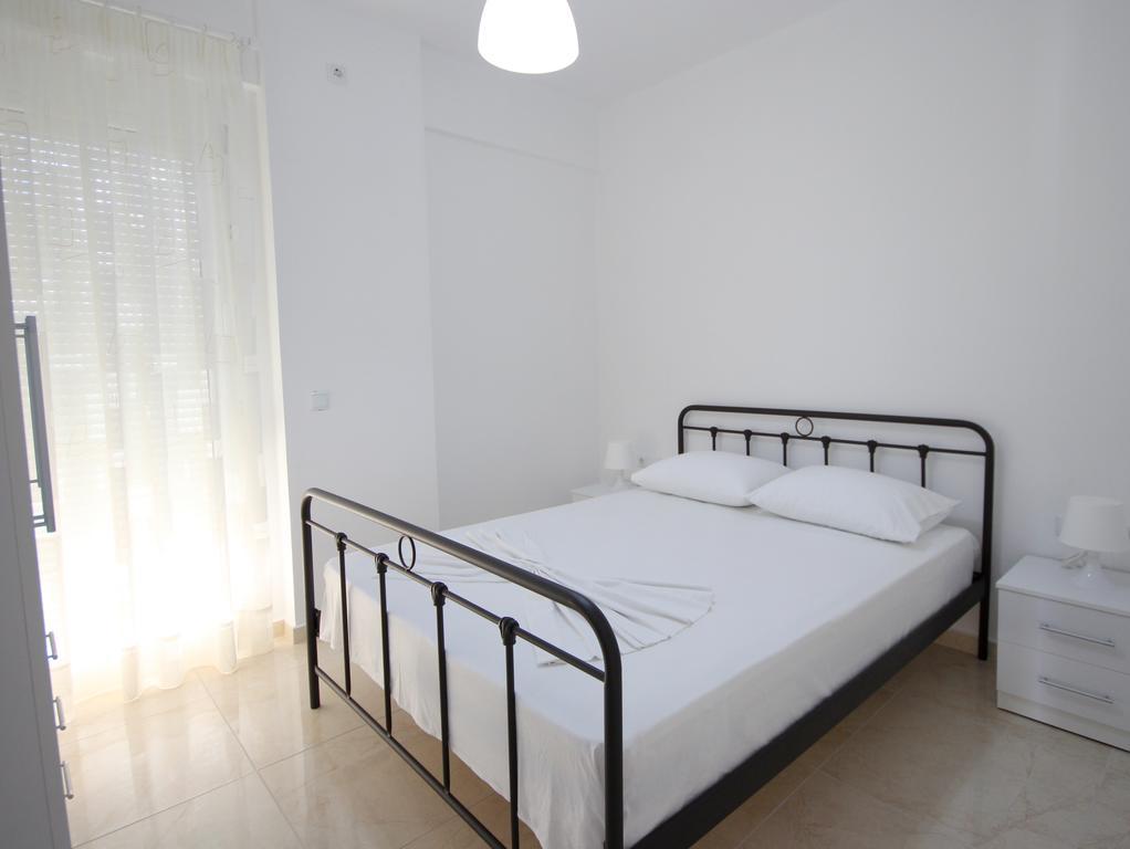 Nefeli Apartments Saranda Extérieur photo