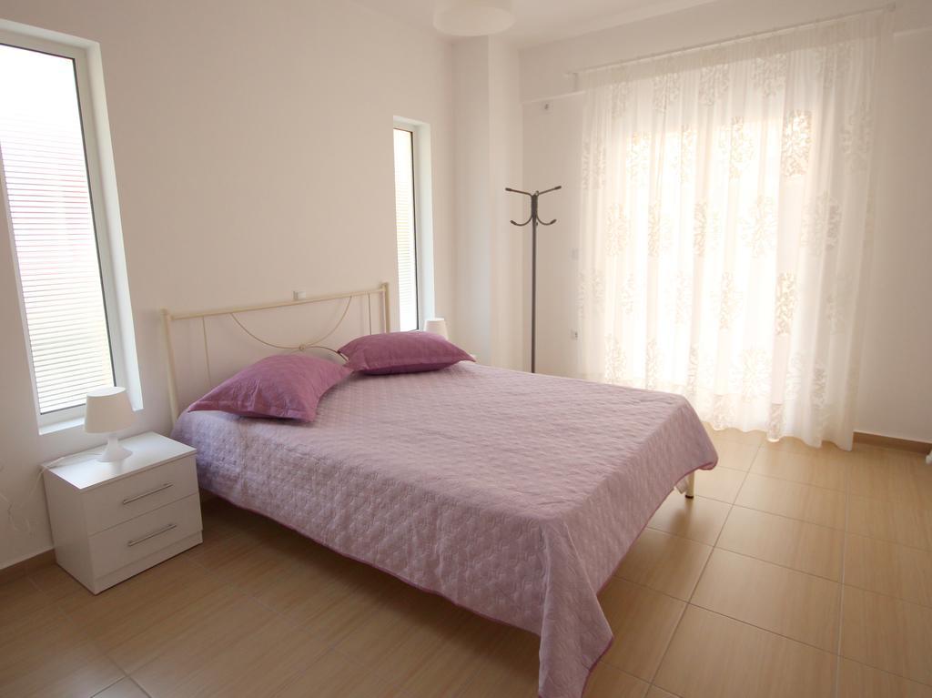 Nefeli Apartments Saranda Extérieur photo