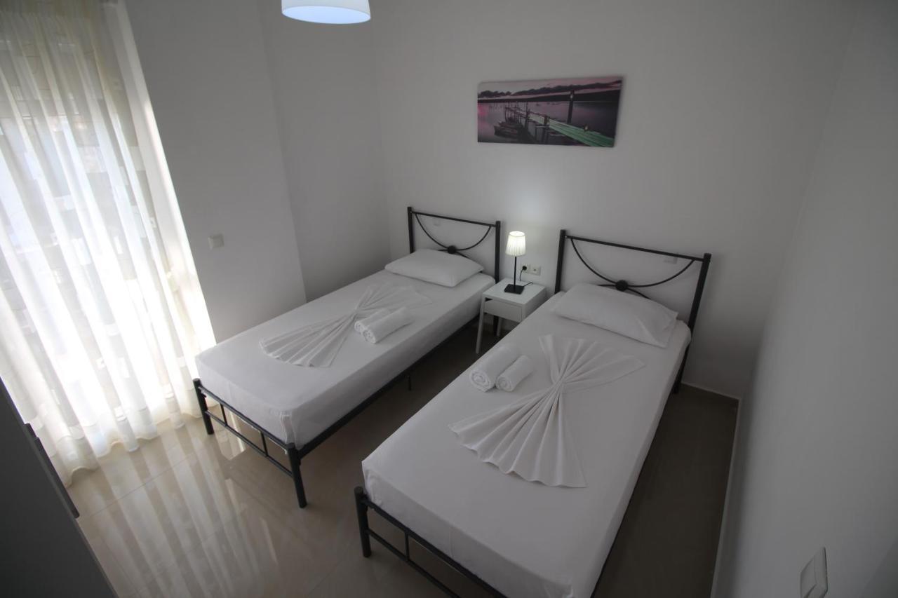 Nefeli Apartments Saranda Extérieur photo