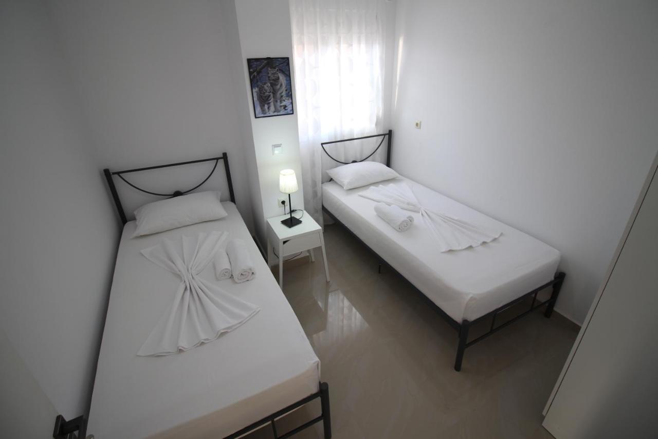 Nefeli Apartments Saranda Extérieur photo